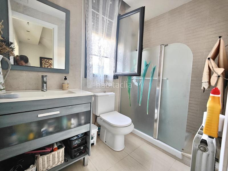 Foto 31bbfbf3-4e19-44d9-a277-8266f8696b55. Casa a schiera con riscaldamento parcheggio in Bonavista Vendrell (El)