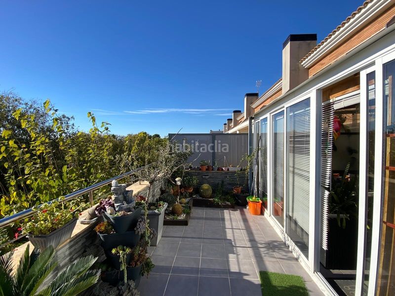Foto bf2ee592-d054-4b5d-a022-acd6148a0778. Casa adossada amb calefacció aparcament a Bonavista Vendrell (El)