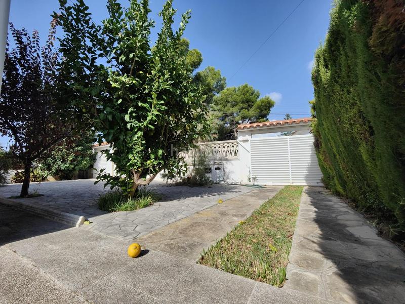 Foto 00af35f5-a2cc-481b-9c87-c27513054f3a. Chalet mit heizung parking in Cunit residencial Cunit