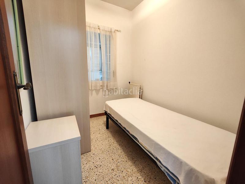 Foto 0d13db65-66a2-47d0-8f00-6bcd9235793a. Chalet mit heizung parking in Cunit residencial Cunit