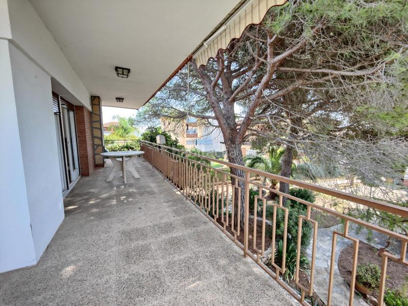 Foto 8435a050-359a-4482-b8c1-9741a7d0b223. Chalet mit heizung parking in Cunit residencial Cunit