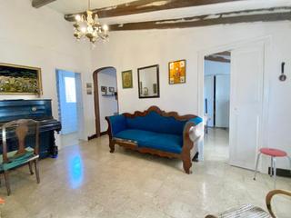 Casa en Bellvei. Casa de pueblo en el centro de bellvei