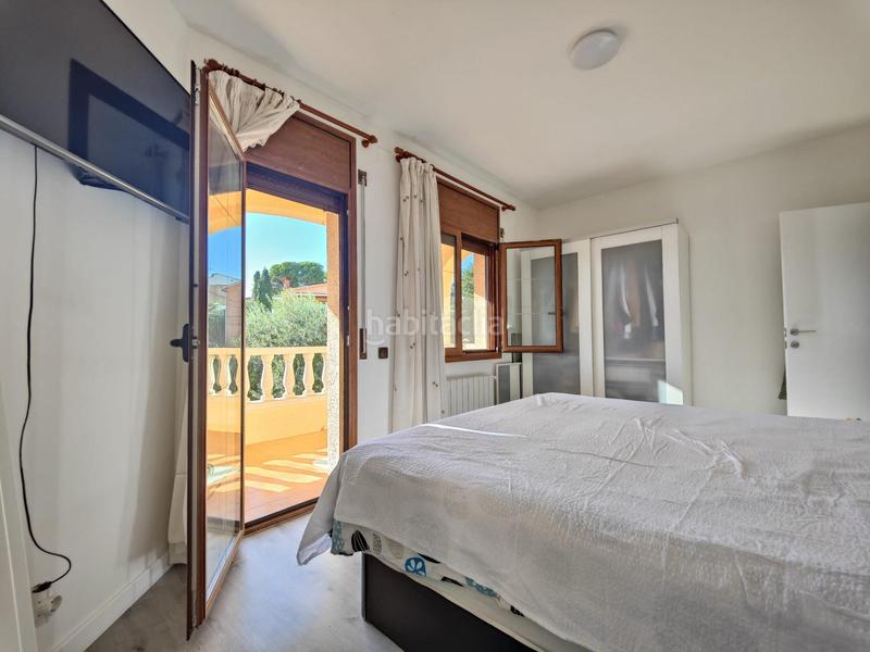 Foto 0b14e489-52d3-4336-b2ba-9b91da2ae5b9. Chalet with heating parking pool in Cunit residencial Cunit