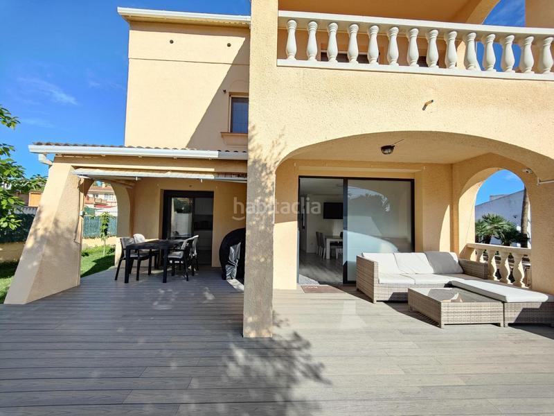 Foto 2a948038-eaf2-4306-80a2-ba712c22592a. Chalet with heating parking pool in Cunit residencial Cunit