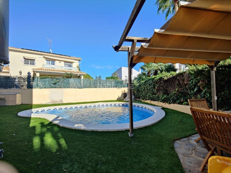 Foto 87f6de87-980a-4507-aeb2-aa9fce8decf3. Chalet with heating parking pool in Cunit residencial Cunit