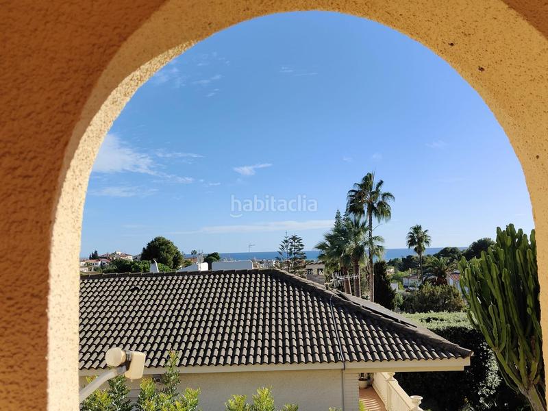 Foto f2697775-0cb2-4b0d-a67a-e55e0cce71b3. Chalet with heating parking pool in Cunit residencial Cunit