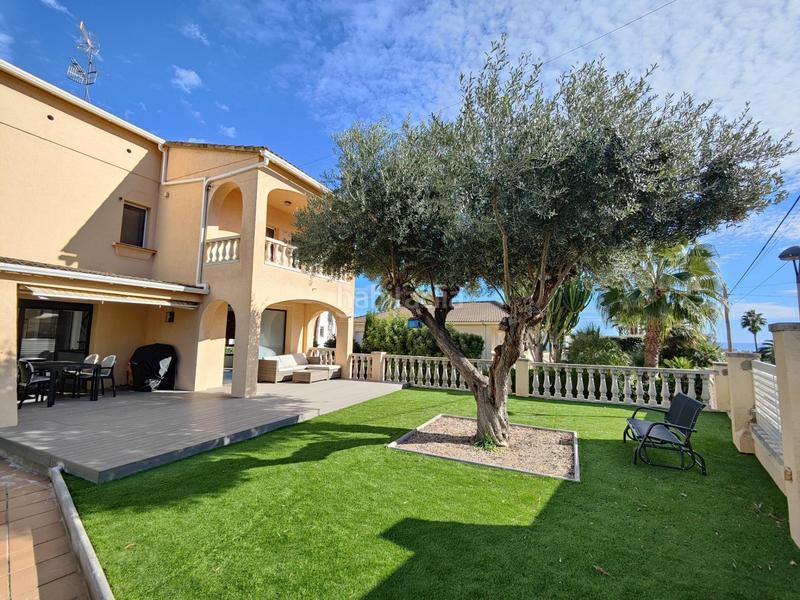 Foto f3b7c950-9d41-4132-98b4-3b75dd9063d0. Chalet with heating parking pool in Cunit residencial Cunit