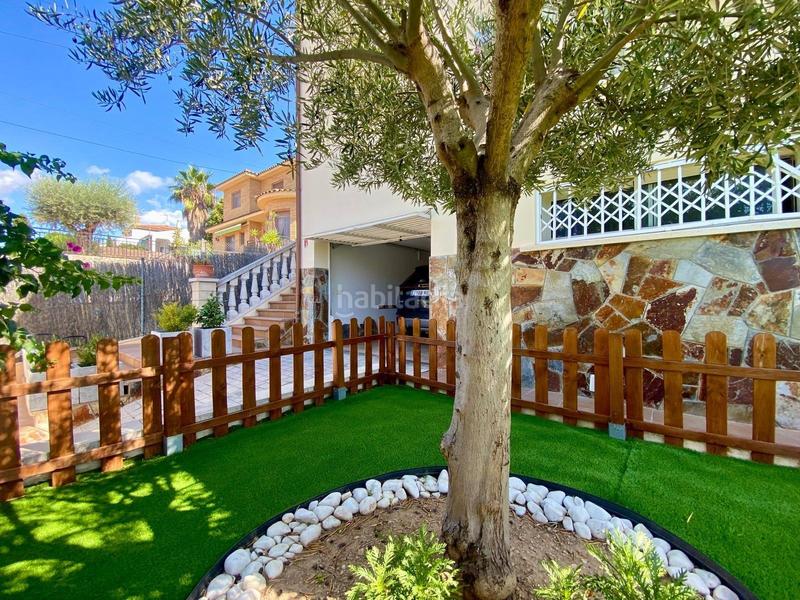 Foto 17d7e4dd-e3d1-46c1-8d3c-afaa5f122820. Chalet con riscaldamento parcheggio piscina in Cunit residencial Cunit