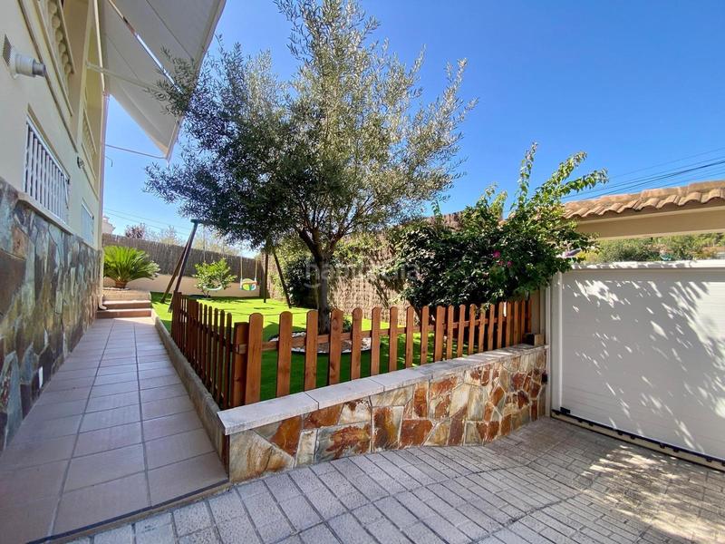 Foto 1efb652e-78c6-4e0f-ba58-962d66230d16. Chalet con riscaldamento parcheggio piscina in Cunit residencial Cunit