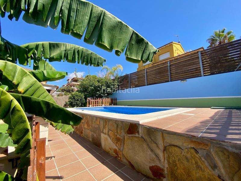 Foto 42981b35-c38f-4433-a82f-767a80389bca. Chalet con riscaldamento parcheggio piscina in Cunit residencial Cunit