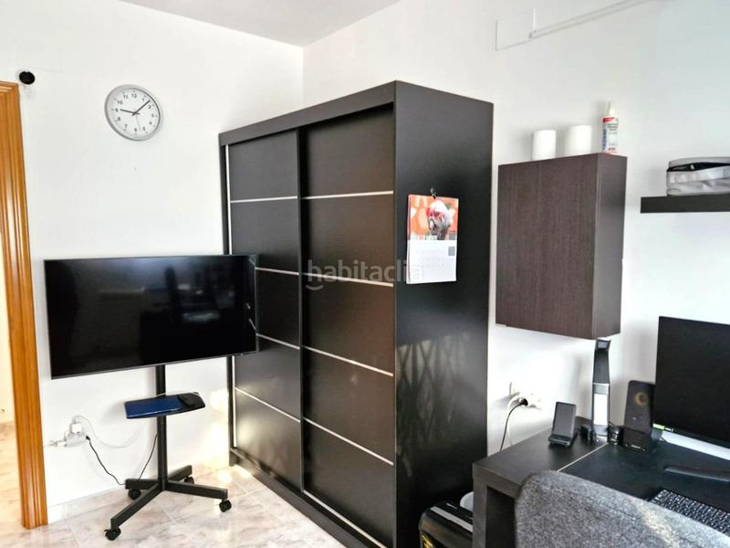 Foto 4bc1bd54-1d36-4593-94f1-5ec7c737c32d. Chalet con riscaldamento parcheggio piscina in Cunit residencial Cunit