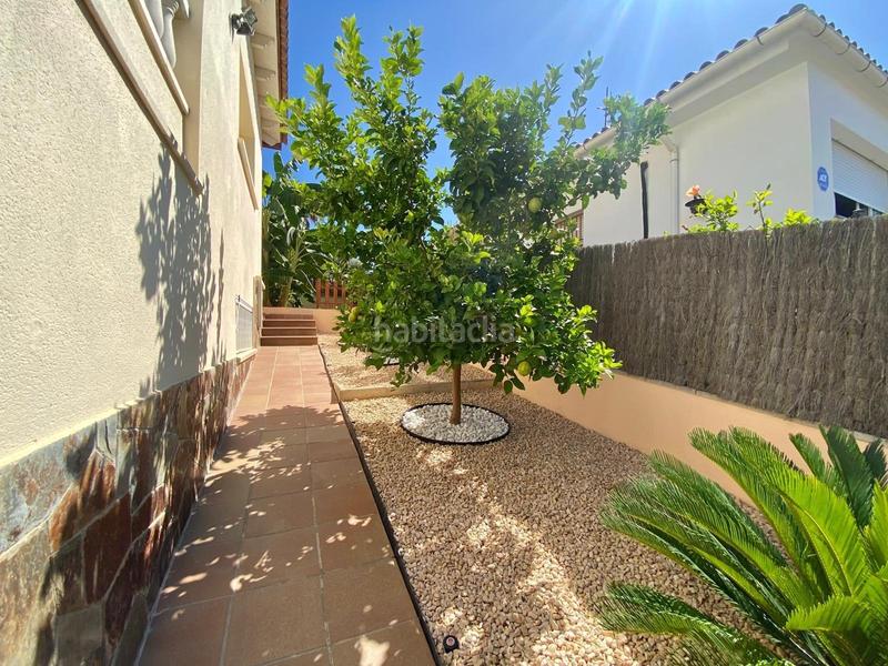 Foto 81b20767-15b6-42b6-a845-2149a6628254. Chalet con riscaldamento parcheggio piscina in Cunit residencial Cunit