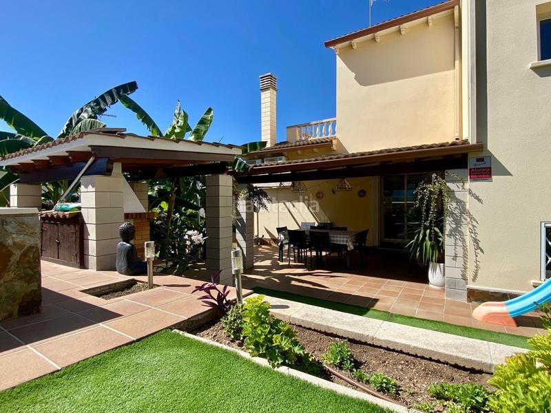 Foto a9c59c1c-ee57-4718-a622-c25041080570. Chalet mit heizung parking pool in Cunit residencial Cunit