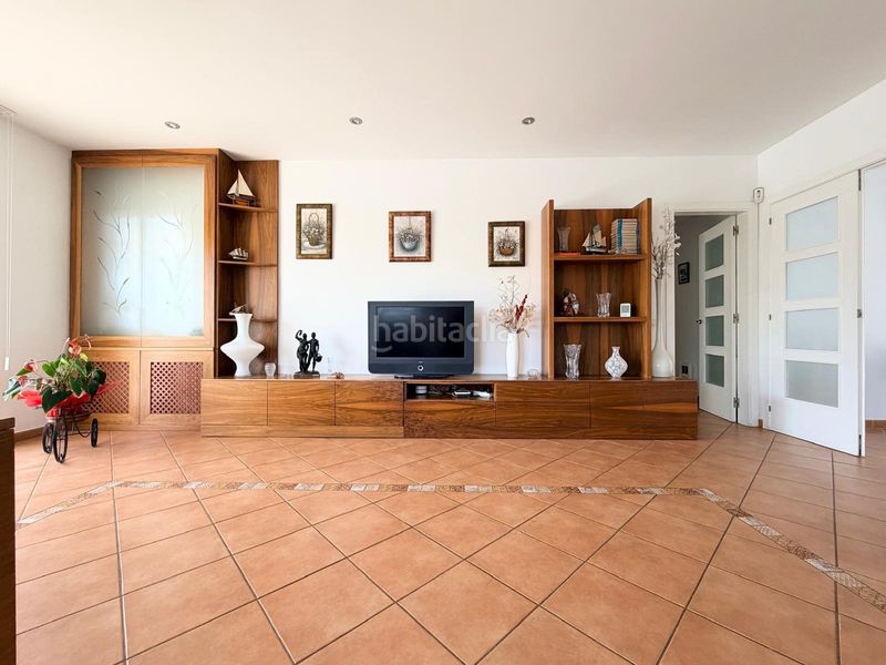 Foto d10aac26-695c-45b7-b44a-eee4e5902968. Xalet amb calefacció aparcament piscina a Coma-ruga platja Coma-ruga