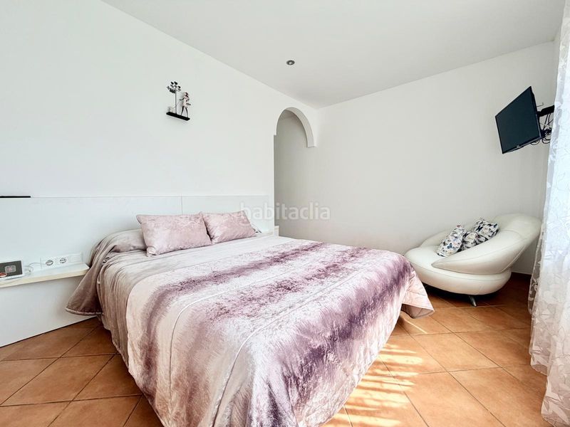 Foto eb47343b-dcbf-4e40-ac9b-bb54e0176148. Xalet amb calefacció aparcament piscina a Coma-ruga platja Coma-ruga