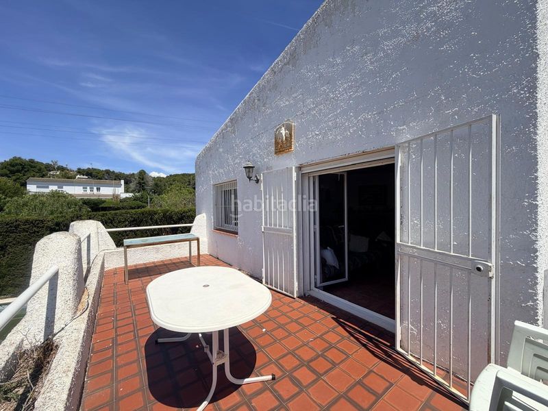 Foto e602aaf2-f657-418a-8be6-6784eb115b7a. Xalet amb aparcament piscina a Cunit residencial Cunit