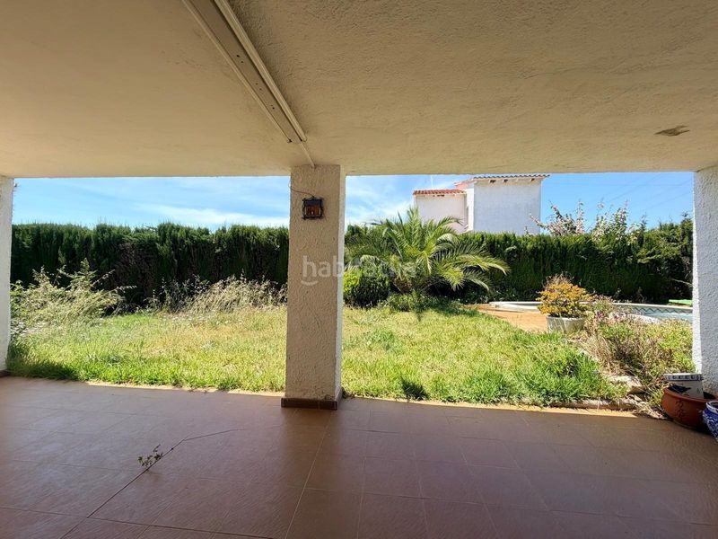Foto fe3d8c72-5b05-4a23-9ee9-bb917179db5a. Xalet amb aparcament piscina a Cunit residencial Cunit