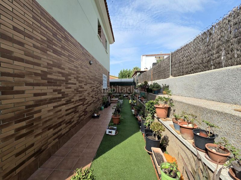 Foto 329133f0-200e-466b-aff8-11921c123230. Chalet  independiente en Cunit residencial Cunit