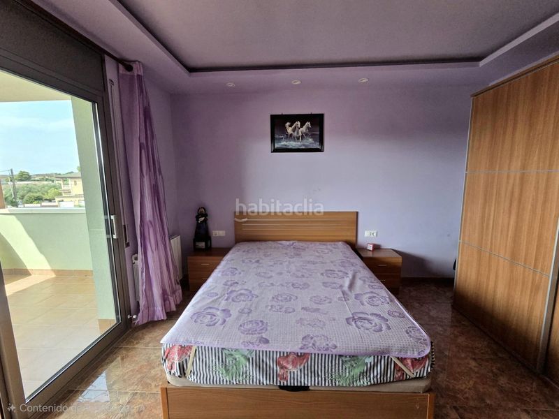 Foto 5853d0e2-1d13-421d-acb7-d74982404c19. Chalet  independiente en Cunit residencial Cunit