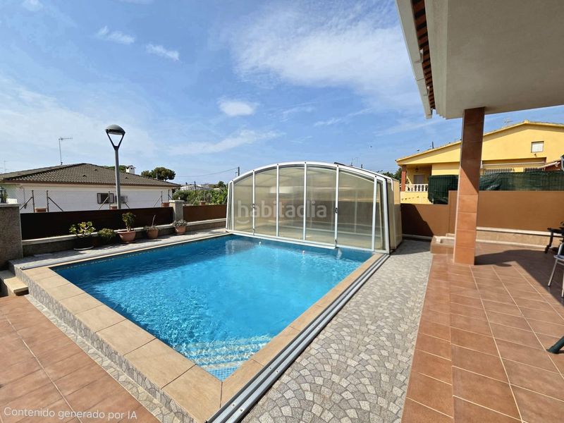 Foto 87679444-c11c-452c-93d5-4fcb411f3023. Chalet  independiente en Cunit residencial Cunit