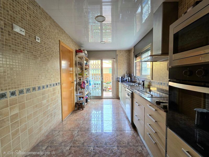 Foto bb7fb316-9aa4-4098-96bc-ffc71d25f946. Chalet  independiente en Cunit residencial Cunit