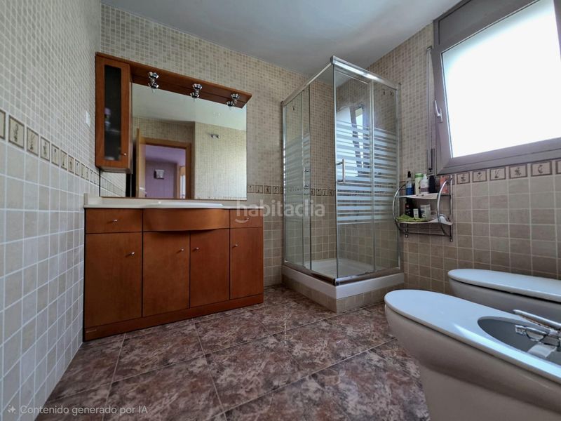 Foto e185bc9a-05db-46b3-b1f4-d02ebd55b6dc. Chalet  independiente en Cunit residencial Cunit