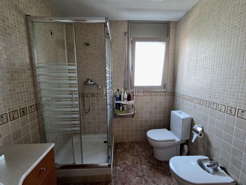 Foto fc3001f8-ba82-4503-ab0e-d681a1710a5a. Chalet  independiente en Cunit residencial Cunit