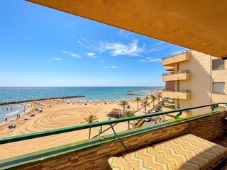 Etagenwohnung  Maritim. Primera línea 6º planta reformado, con dos terrazas, piscina, pa