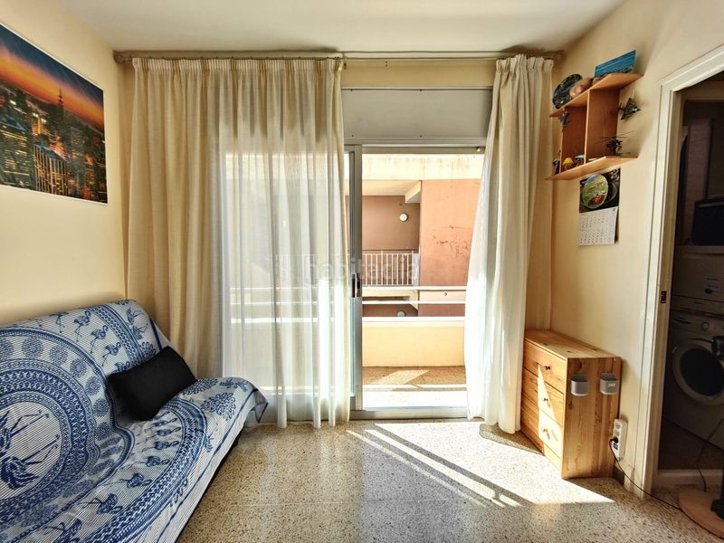 Foto 6b0d0caa-77c9-4fb2-be02-e65f70ac0630. Pis a Segur Platja Segur de Calafell