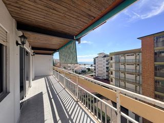 Etagenwohnung  Cubelles. Vistas al mar, ascensor, parking y trastero