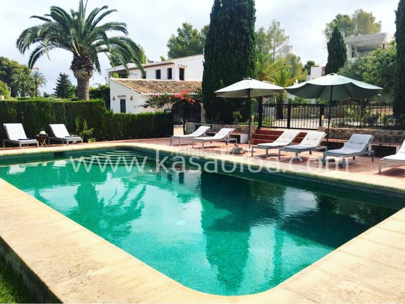 Foto 74738364-19fa-4f46-b320-595df17974bd. Alquiler chalet  en alquiler en balcón al marcap martíadsubia en Xàbia