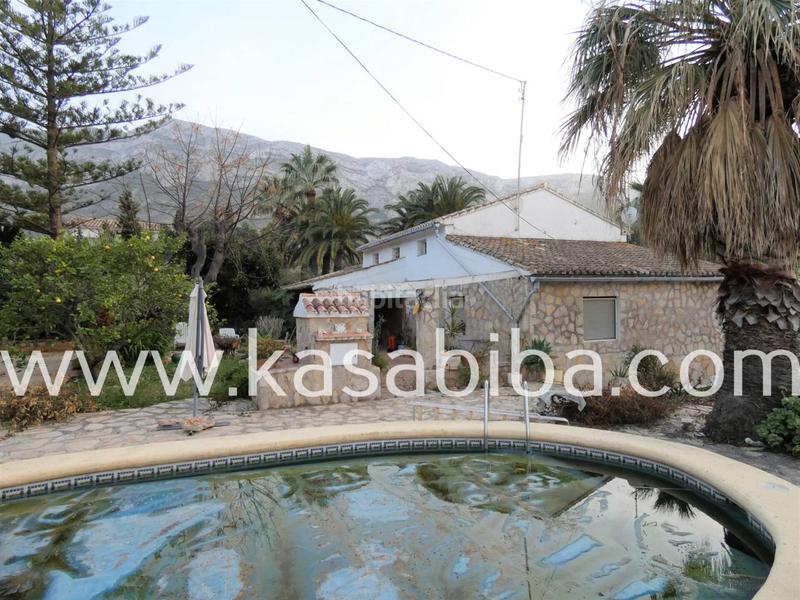 Foto f0fccd26-e4f9-4e72-9145-cbcf3751f63c. Terreno residenziale in El Montgó Dénia