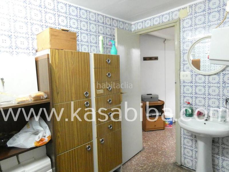 Foto 29586718-604e-48cb-b632-21faaa894c95. Locale commerciale in perez galdos 75 in Nou Moles Valencia