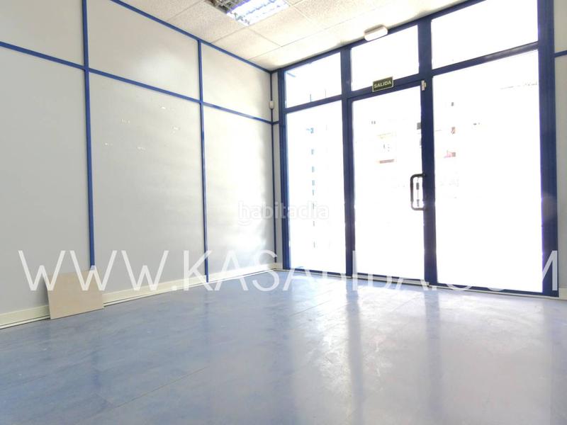 Foto 0b2a3181-8fb4-448b-b487-059dc33399ea. Local commercial dans Nou Moles Valencia