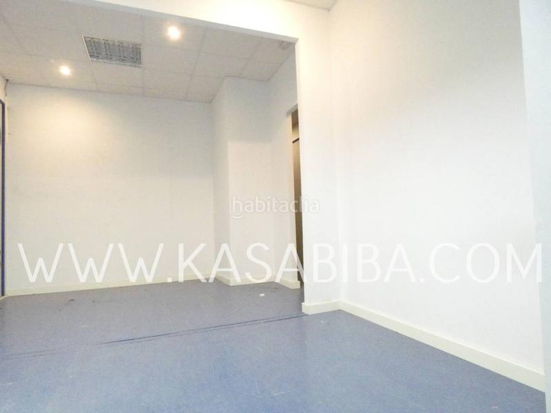 Foto 36439bb7-d2a0-4229-88d6-335f30170980. Local commercial dans Nou Moles Valencia