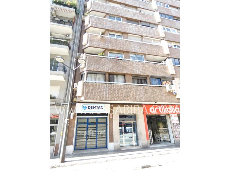 Foto a9f5e253-5158-43b9-92fa-b09591331060. Local commercial dans Nou Moles Valencia