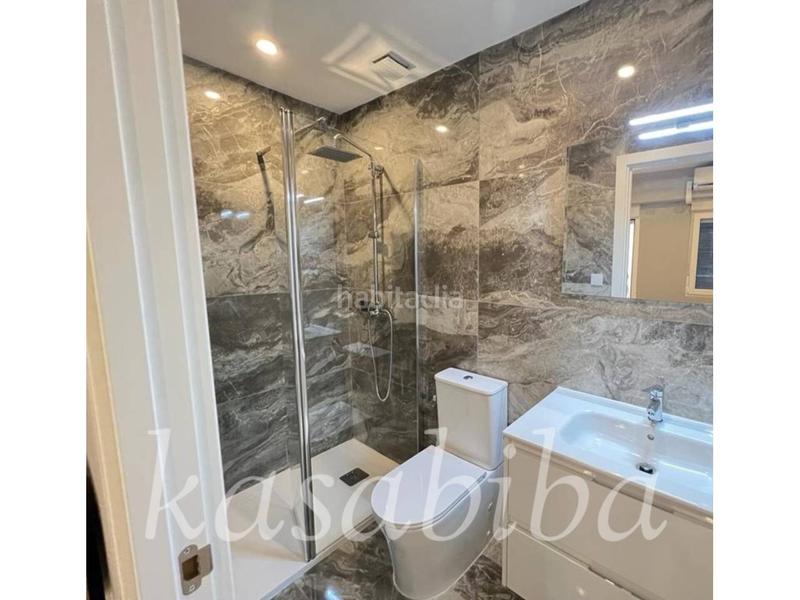 Foto 8345bdd7-0005-4b0c-972d-abb6e90047e0. Location appartement avec chauffage dans Nou Moles Valencia