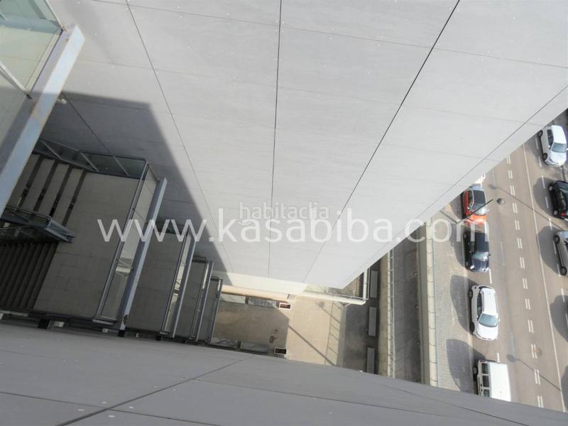 Foto 5486c291-673c-4d71-8ff6-c44a05c8f341. Attique dans andarella 1 dans Barrio de la Luz Xirivella