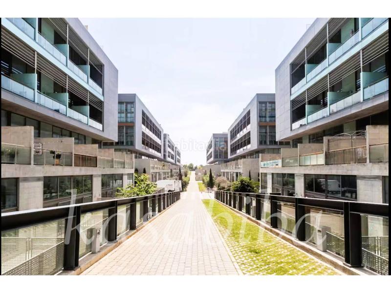 Foto 61c9c92a-adf1-4d7e-9672-bc1ba0640722. Loft piso en venta en Vara de Quart en Vara de Quart Valencia