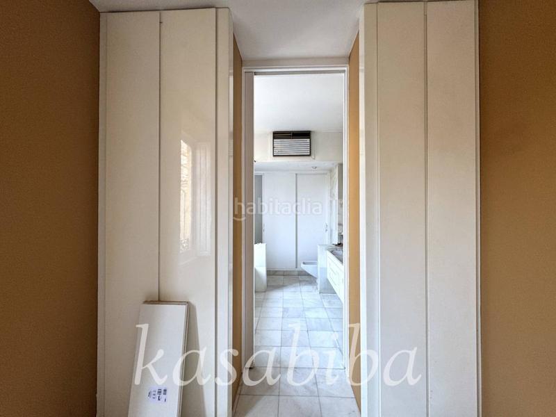 Foto e41d6c2f-c111-4e84-98d1-73e9c0e95937. Alquiler piso  en alquiler en ciutat vella en Valencia