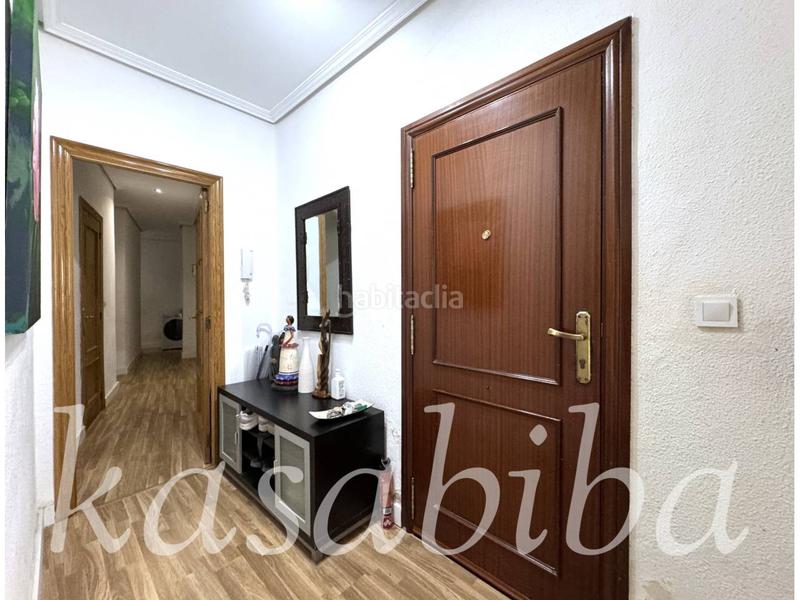 Foto 5697f541-4b0f-4ec3-b000-f212f0359dc9. Pis a Barrio de Patraix Valencia