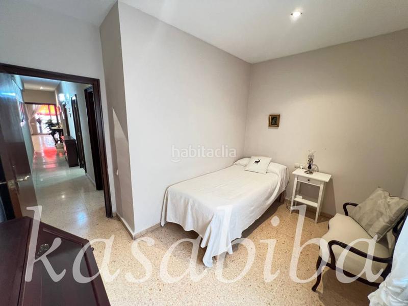 Foto 3ab3f6bb-01ee-405c-8fcd-0c263f572f85. Alquiler piso  en alquiler en extramurs en Arrancapins Valencia