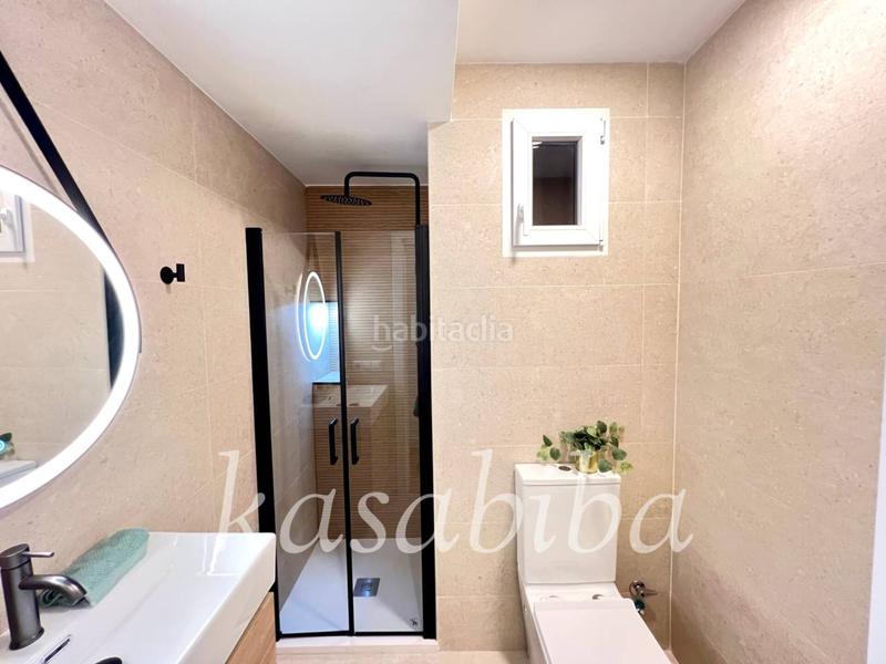 Foto f117e4c4-d4fd-46c7-9f60-96eee43d58ac. Etagenwohnung in La Creu del Grau Valencia