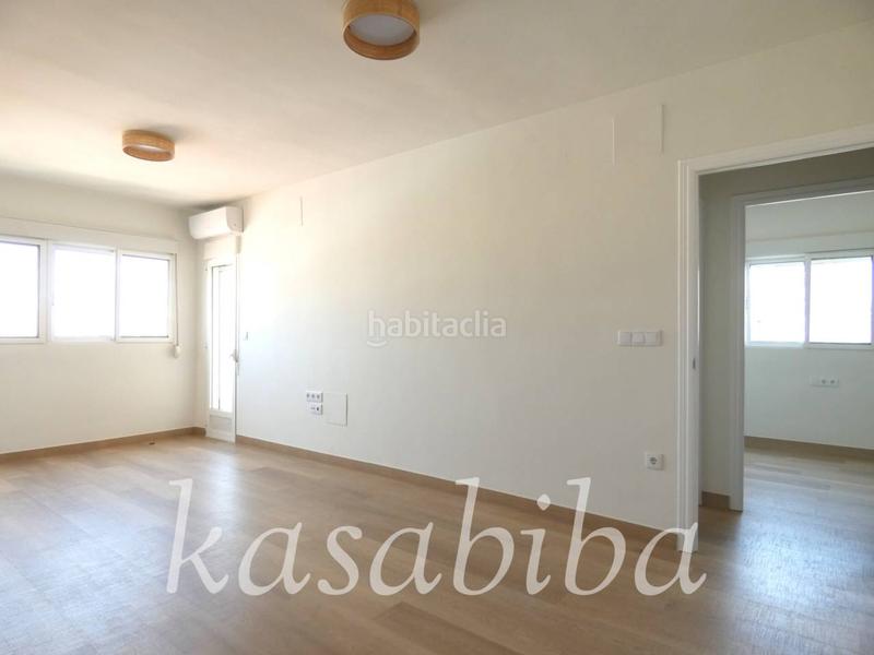 Foto 1eb459d6-4d5e-4a6e-9e7b-a3b3ed9d1b7b. Alquiler piso  en alquiler en poblats maritims en Valencia