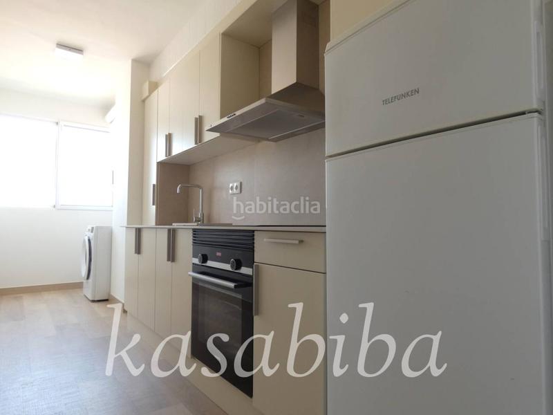 Foto 496a1d02-3f5b-4e4f-b8ee-6944a62d363a. Alquiler piso  en alquiler en poblats maritims en Valencia