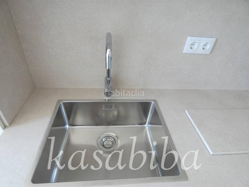 Foto 6e298527-9615-4959-8440-d72354fbad42. Alquiler piso  en alquiler en poblats maritims en Valencia