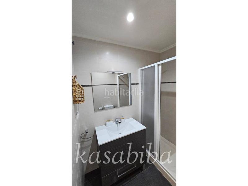 Foto fa950a3d-5e39-478b-80dc-7676d0f7a2b0. Lloguer pis a Beteró Valencia