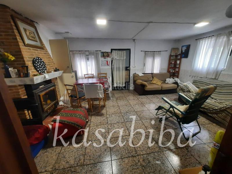 Foto ce0c7048-433c-4dc2-a768-4d8d38fd398d. Masía casa de campo en venta en Vilamarxant