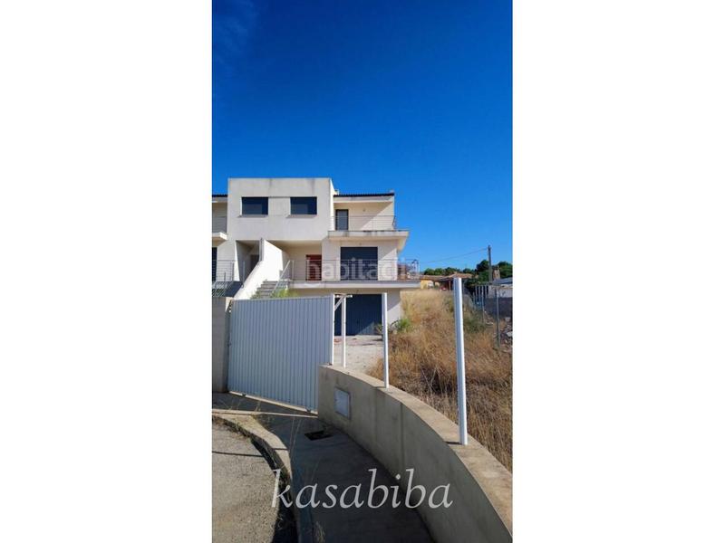 Foto 2a09d952-4c3c-44d9-87c1-241c697e3b3e. Casa pareada chalet pareado en venta en las pedrizas en Chiva