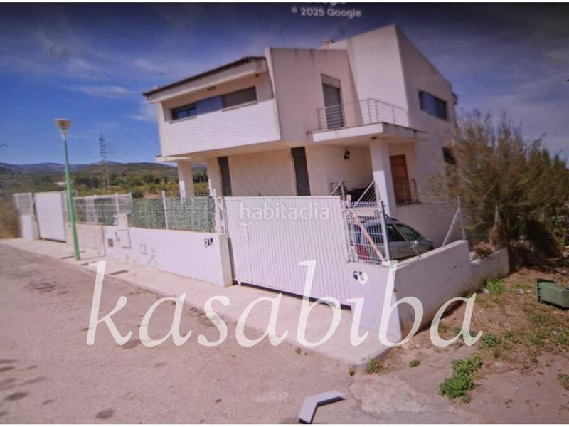 Foto 57edfd58-3387-42ef-8a2b-6ce99cc80e8b. Casa pareada chalet pareado en venta en las pedrizas en Chiva
